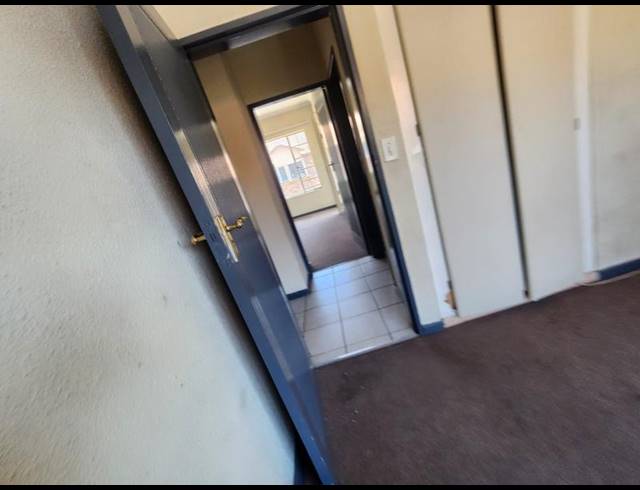 3 BEDROOM TOWNHOUSE FOR SALE IN GLENVISTA